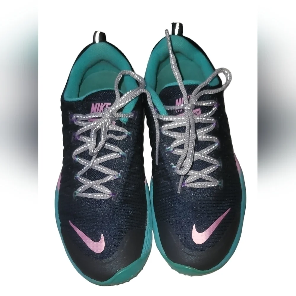 Nike Training Lunar Cross Element Running Sneakers